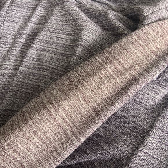 Bench Sweatshirt - Picture 3 of 9